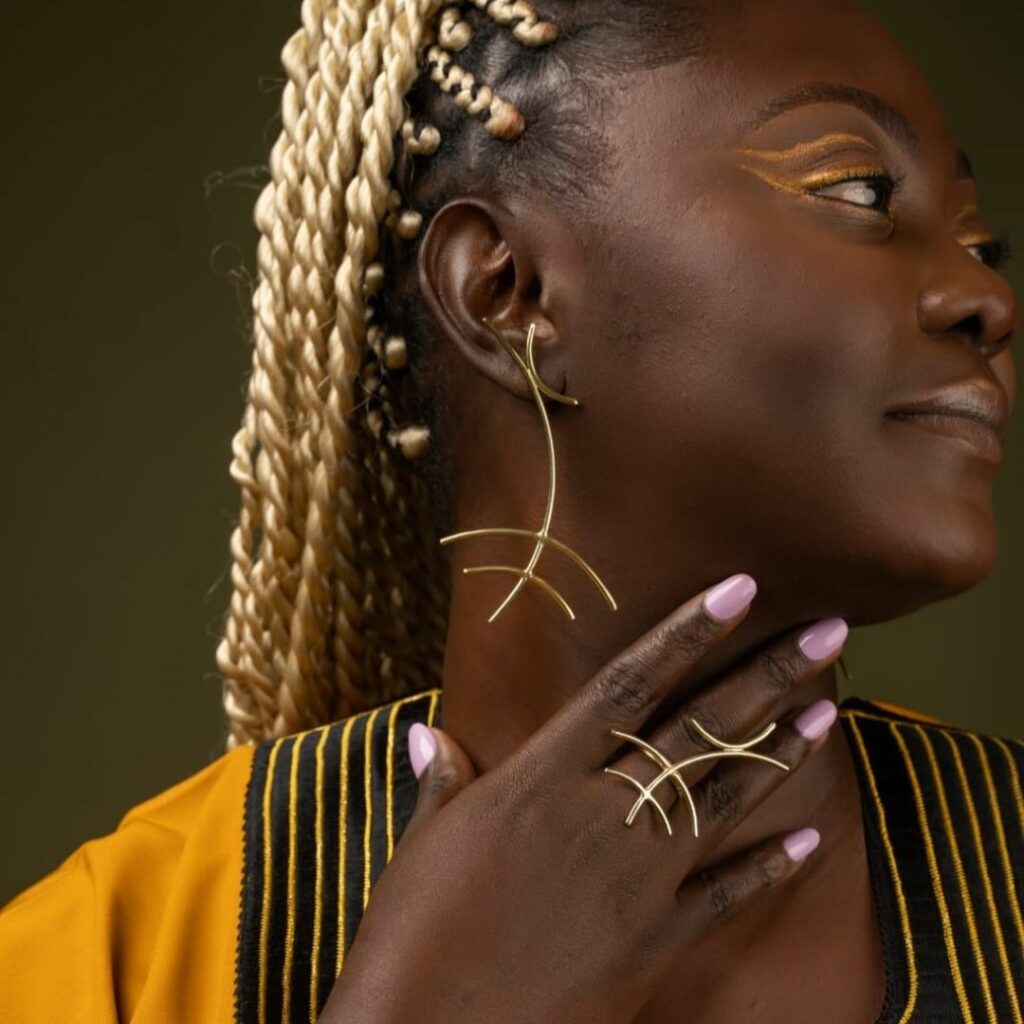 Boucles d'oreilles Drama bronze Abarings
