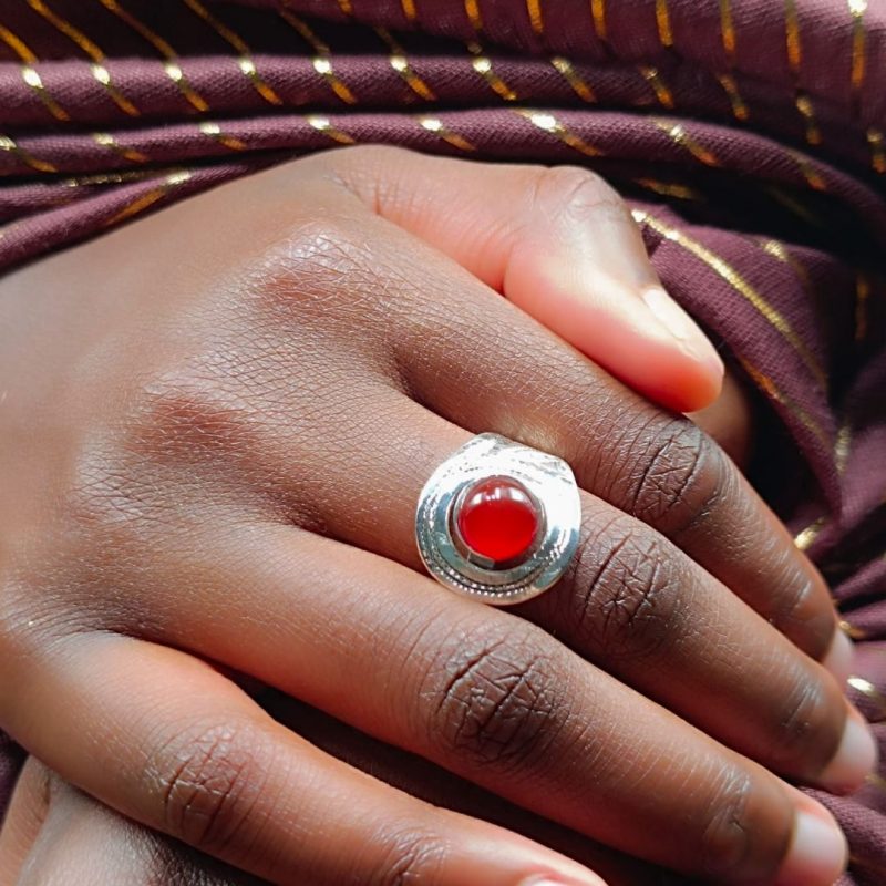 Bague touareg unisexe pierre d'agate rouge