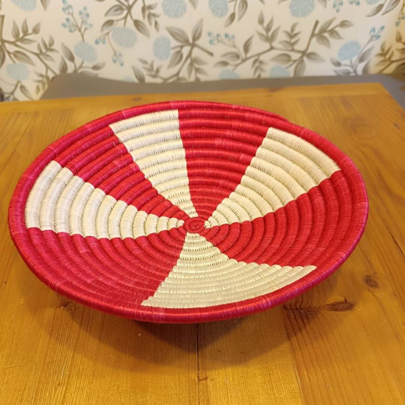 Panier tressé du kenya